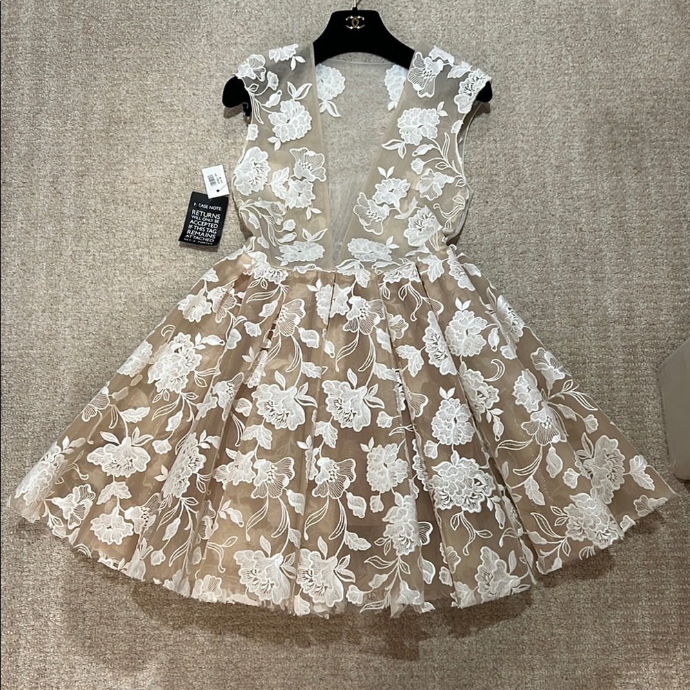 Rime Arodaky White Cream Fit and Flare appliqué lace  Dress NWT